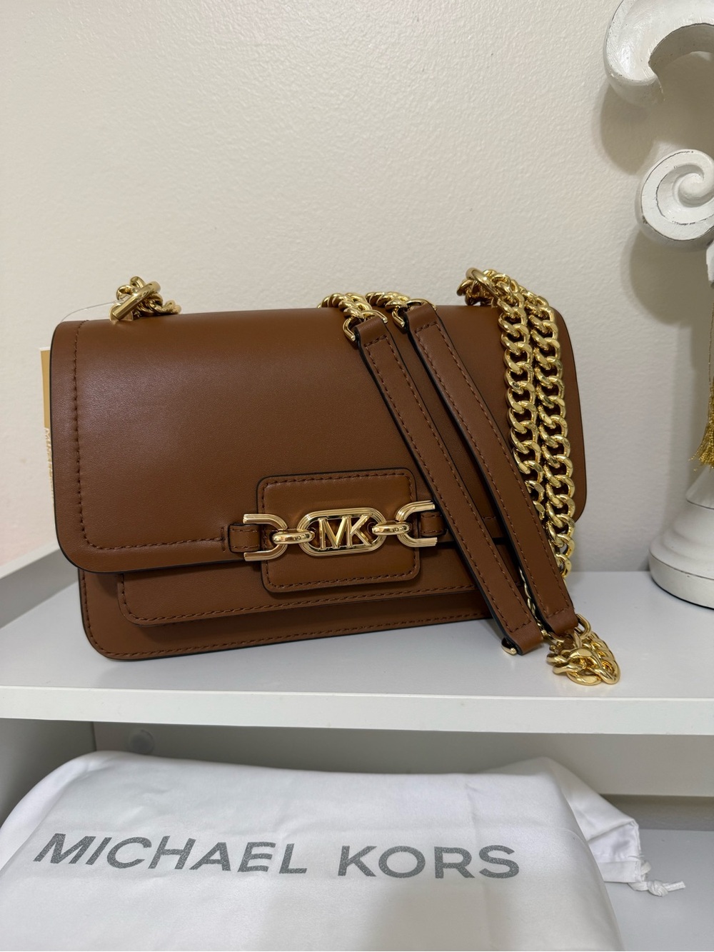 Michael Kors Heather Lg. Luggage Brown Shoulder Bag with Gold Chain